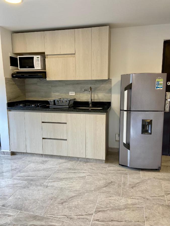 Apartamento Con Excelente Ubicacion En Envigado Ngoại thất bức ảnh