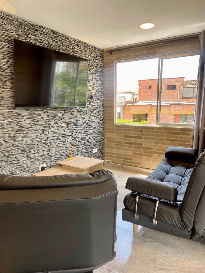 Apartamento Con Excelente Ubicacion En Envigado Ngoại thất bức ảnh