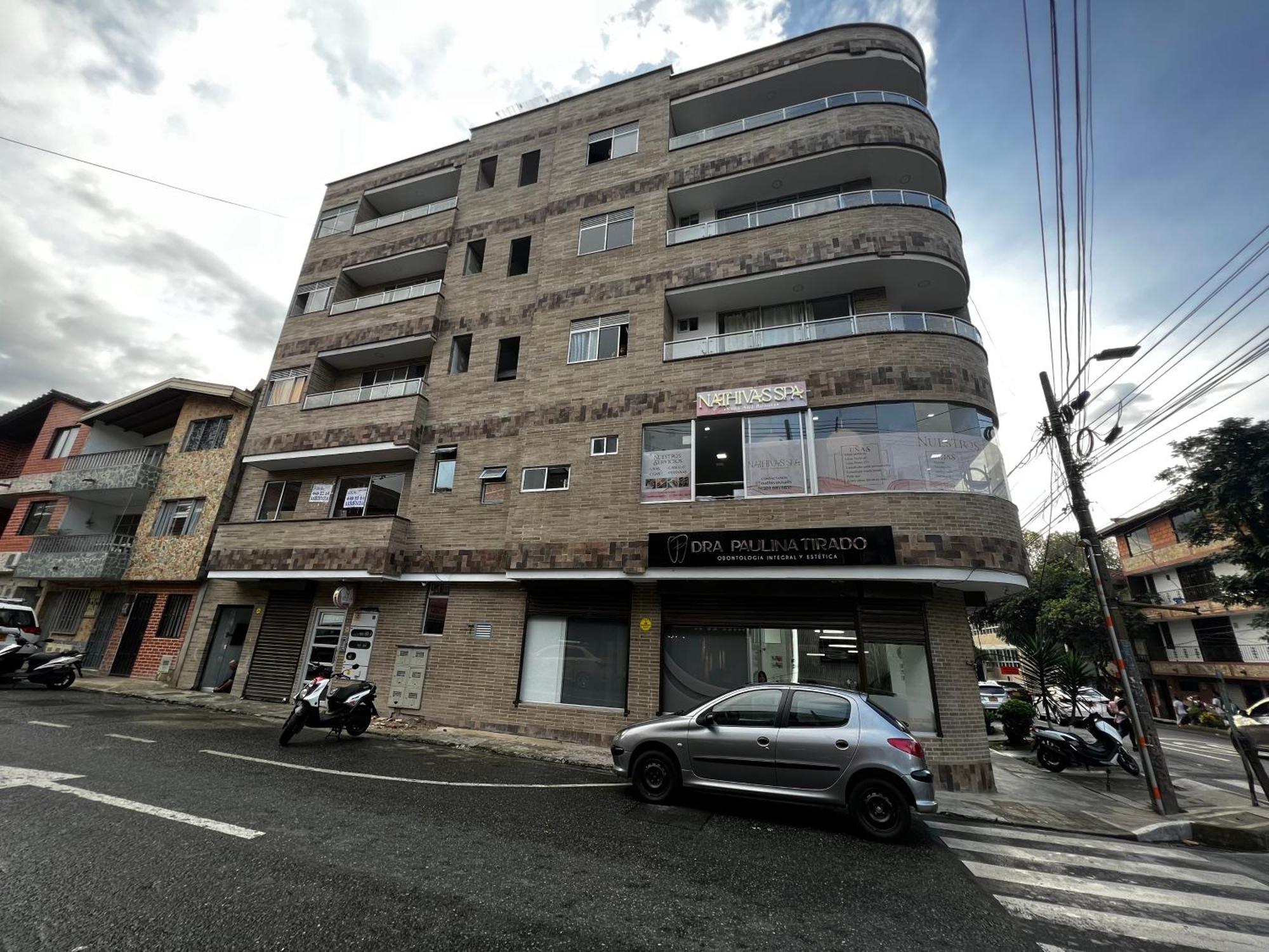 Apartamento Con Excelente Ubicacion En Envigado Ngoại thất bức ảnh